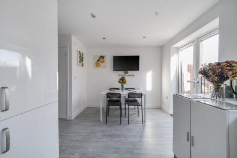 1383968-16-6926f9...