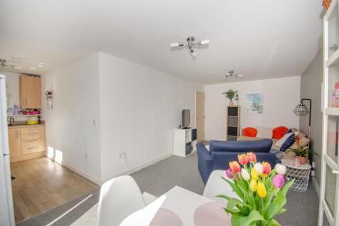 Arnold Road, Mangotsfield, Bristol, BS16 9LB photo 4