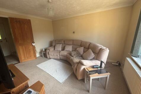 Grange Walk, Bury St. Edmunds photo 3