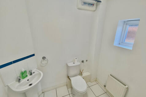 , Wythenshawe, Manchester, Greater Manchester, M22 photo 4