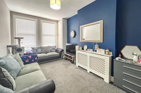 Westcliff-on-sea, SS0 - property photo