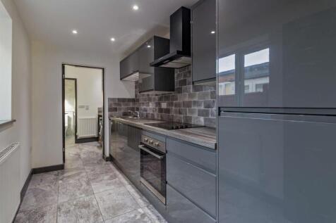 8702504-interior06-800.jpg
