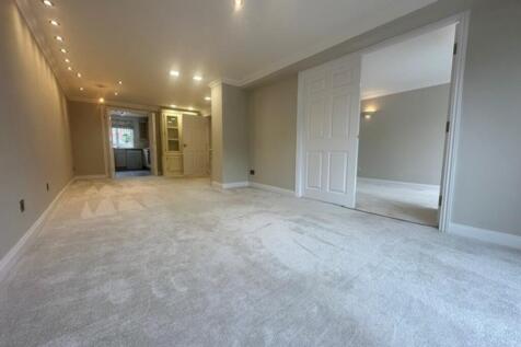 Waterfront House photo 3