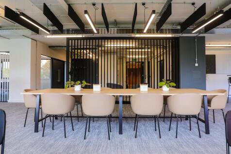 Cabin 42 One Valpy Reading 7th June 202388.JPG