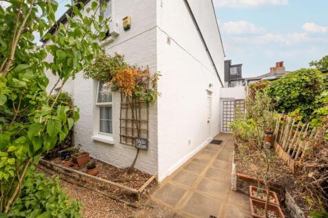 Property Image 8