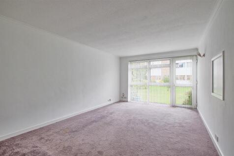 Living Room.jpg