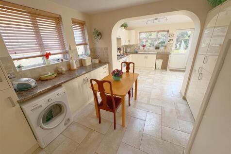Kitchen_Breakfast room.jpg