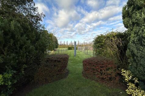 20231128_100934806_iOS