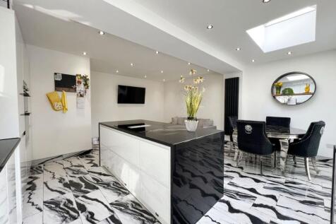 LIVING DINING KITCHEN