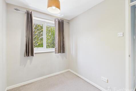 Bedroom 2 - EweMove Cheadle Hulme and Wilmslow