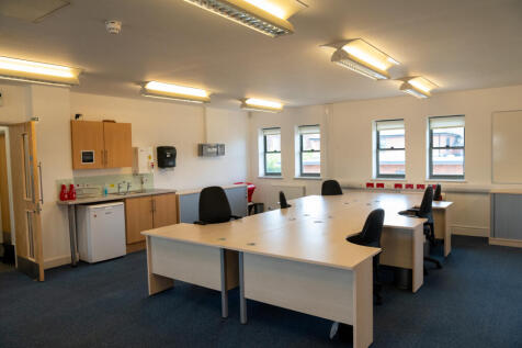 12 desk office with kitchen