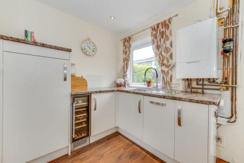 KITCHEN, DINER AND LIVING ROOM