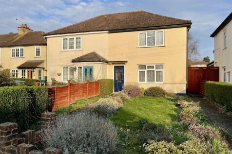 Esher, KT10 - property photo