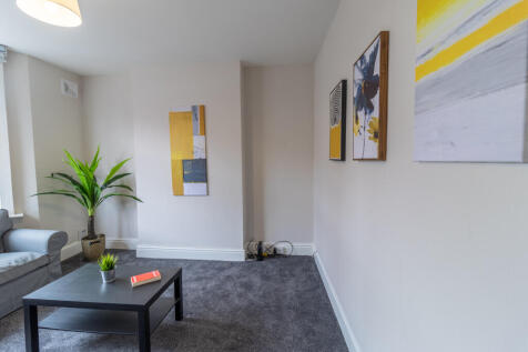 13 Aylesford Street, Leamington Spa photo 4