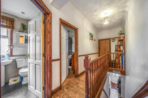 1385120-8-694295b...