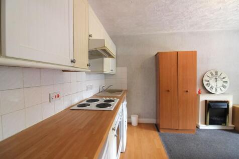 Tavistock Court, Nottingham photo 3