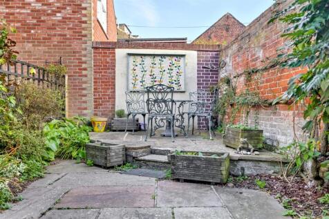 40 East Street 18.jpg