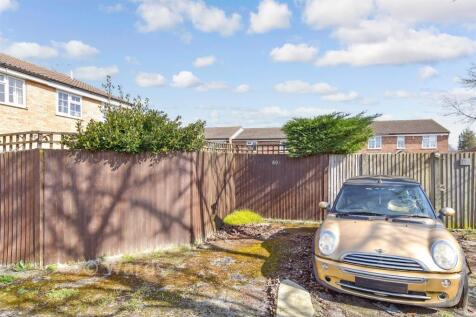 Driveway/Parking