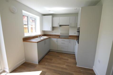 Higherside Drive, Whiston photo 3