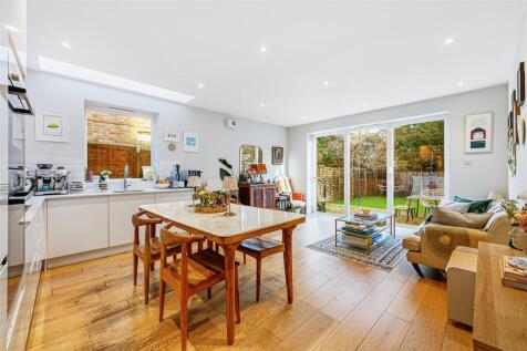 GFF, Chatsworth Gardens-5.jpg