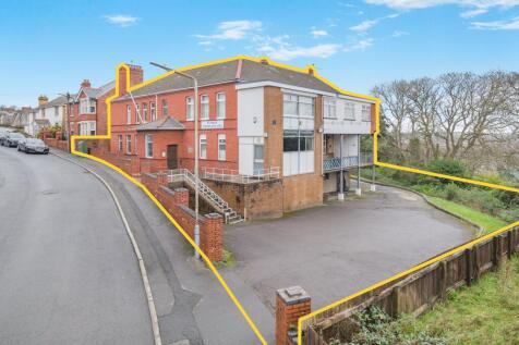 Wyndham Social Club, Harbour Road, Barry, CF62 5RZ