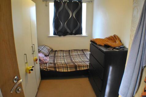 Machin Road, Henbury photo 4