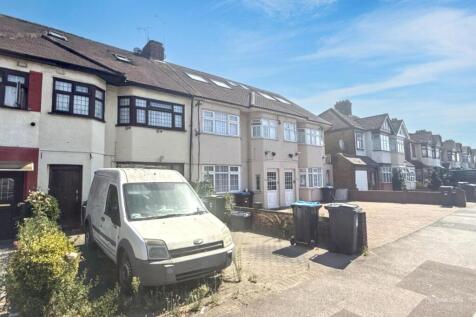 1172 Eastern Avenue, Ilford, IG2 7SD