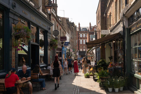 304198 - FLASK-WALK-62.jpg