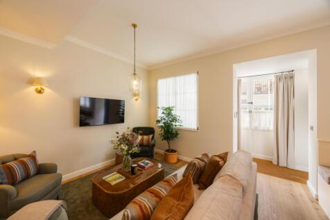 10 Queensberry Me...