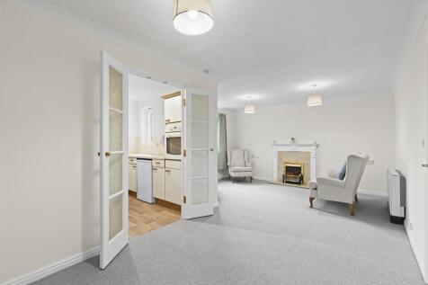 Living Area.jpg