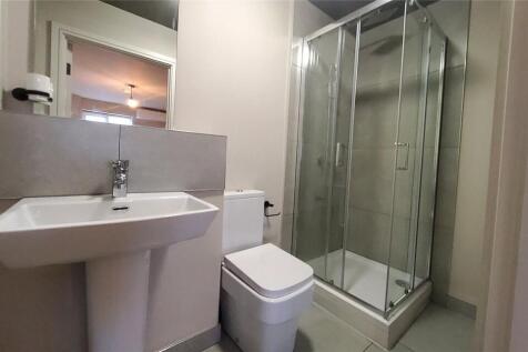 Holgate Court, Western Road, RM1 photo 5