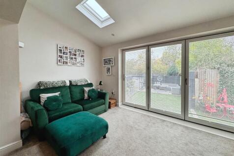 a6adba2c--4542-ABD8-262733171CFC-39662-0000193BA50