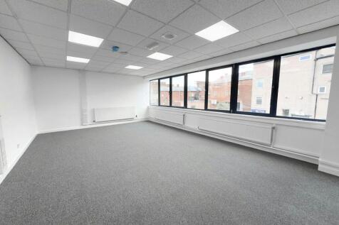 Office to rent Image 4