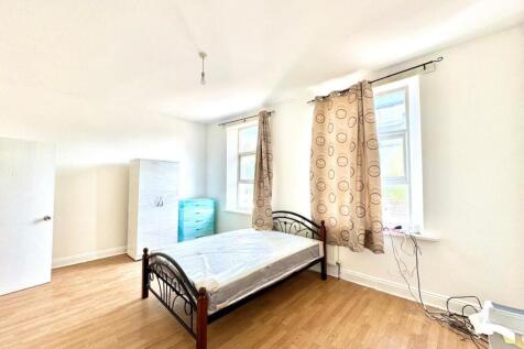 WhatsApp Image 2025-05-28 at 10.03.28.jpeg