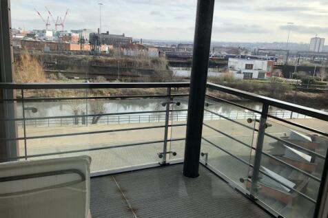 Whitehall Waterfront, Whitehall Road, Leeds City Centre photo 4