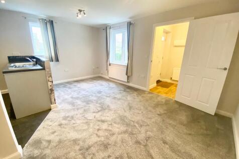 Brislington, Latimer Close, BS4 photo 3