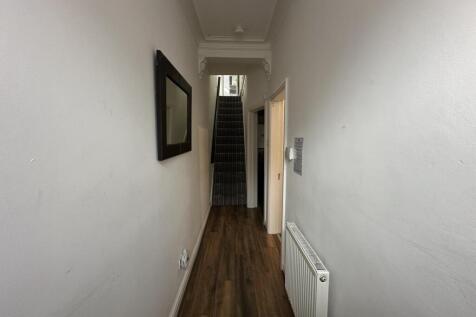 East Grove, Chorlton-on-Medlock, £145pppw photo 2
