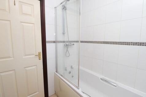 First Floor Bathroom