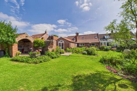 4 Bedroom Semi-Detached House - For Sale