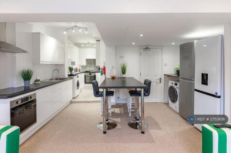 Living Area 1