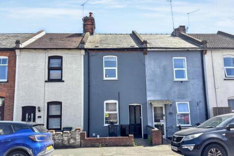 29 Garland Road, Harwich, Essex, CO12 4PB