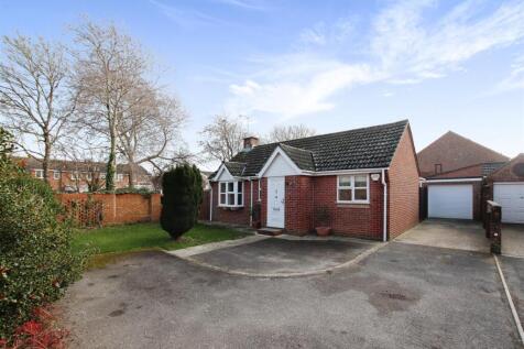 2 Bedroom Detached Bungalow To Let