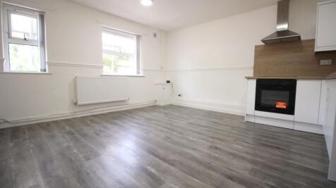 Trevelyan Court, Ystrad Road, Pentre, CF41 7PH photo 3