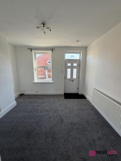Kelvin Grove, Wombwell, Barnsley, South Yorkshire, S73 photo 4