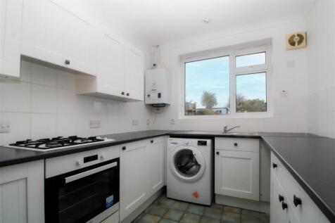 Seafield Close, Seaford photo 4