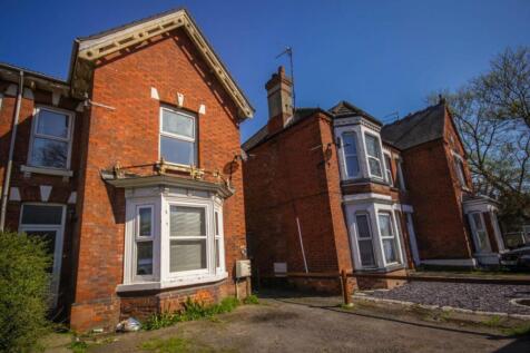 2-bed flat on Sleaford Road, Boston, £650/mo