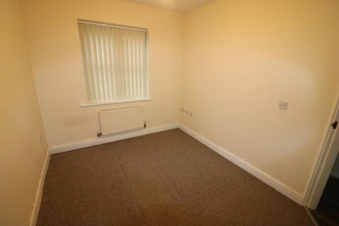 Sanderson Close, Off Ella Street, Hull photo 5