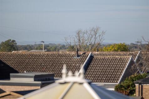 Farmanby Close 51 View.jpg