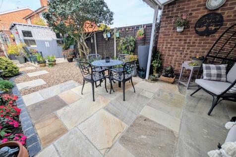 PXL_20251002_0902...