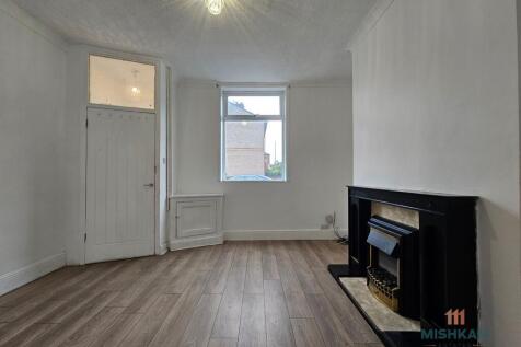 Pine Street South, Bury photo 4
